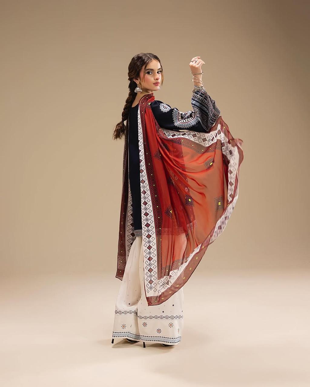 Rangraiz – Heavy Embroidered 3-Piece Suit (Stitched) - Desi Rang