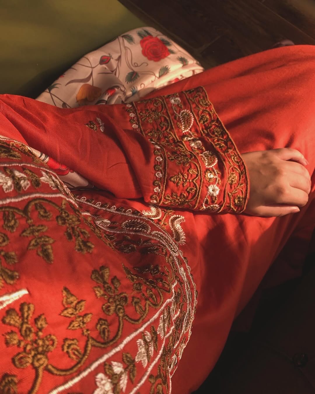 UROOJ  EMB 3Pc With MONAR DUPPATA - Desi Rang