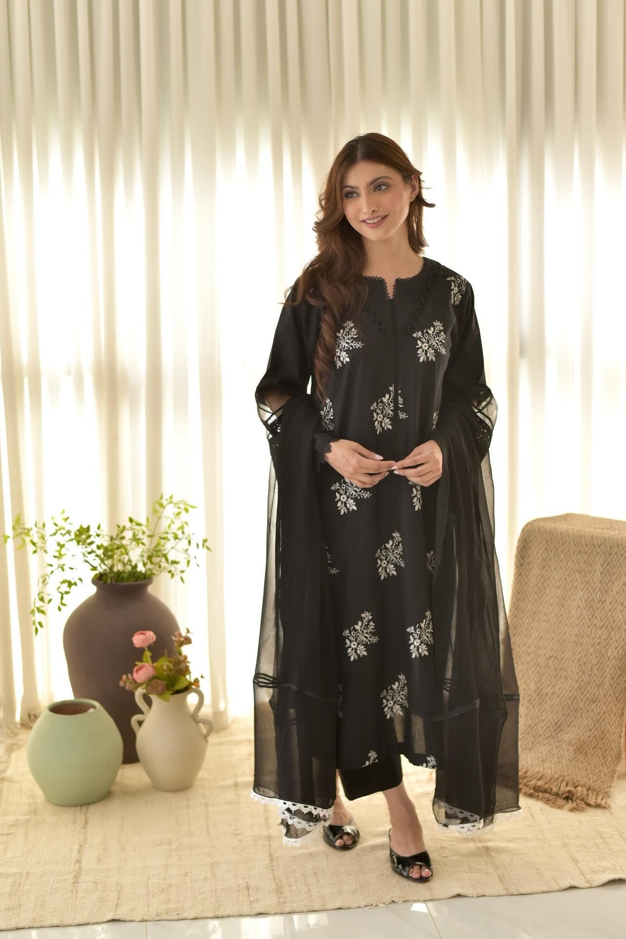 HORIYA BLACK 3PC - Desi Rang