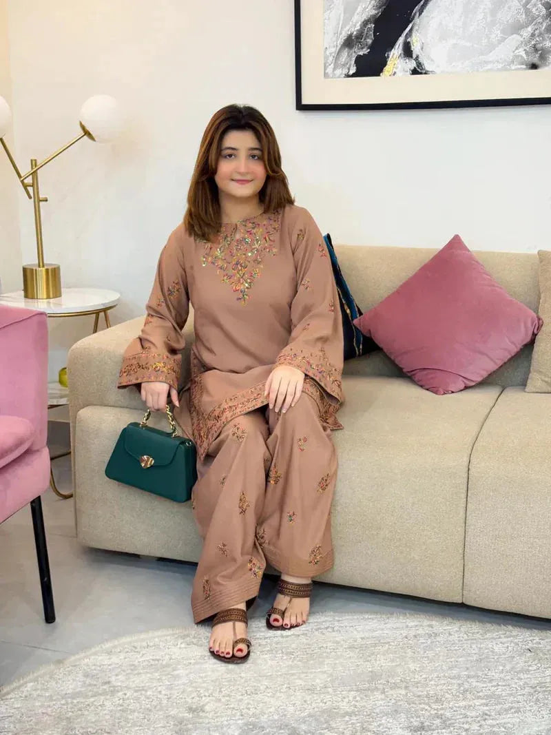 FEFA 2PC ( FARSHI SHALWAR ) - Desi Rang