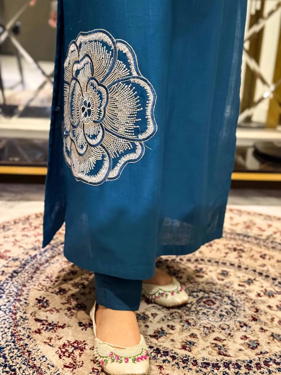 HANA EMB SET - Desi Rang