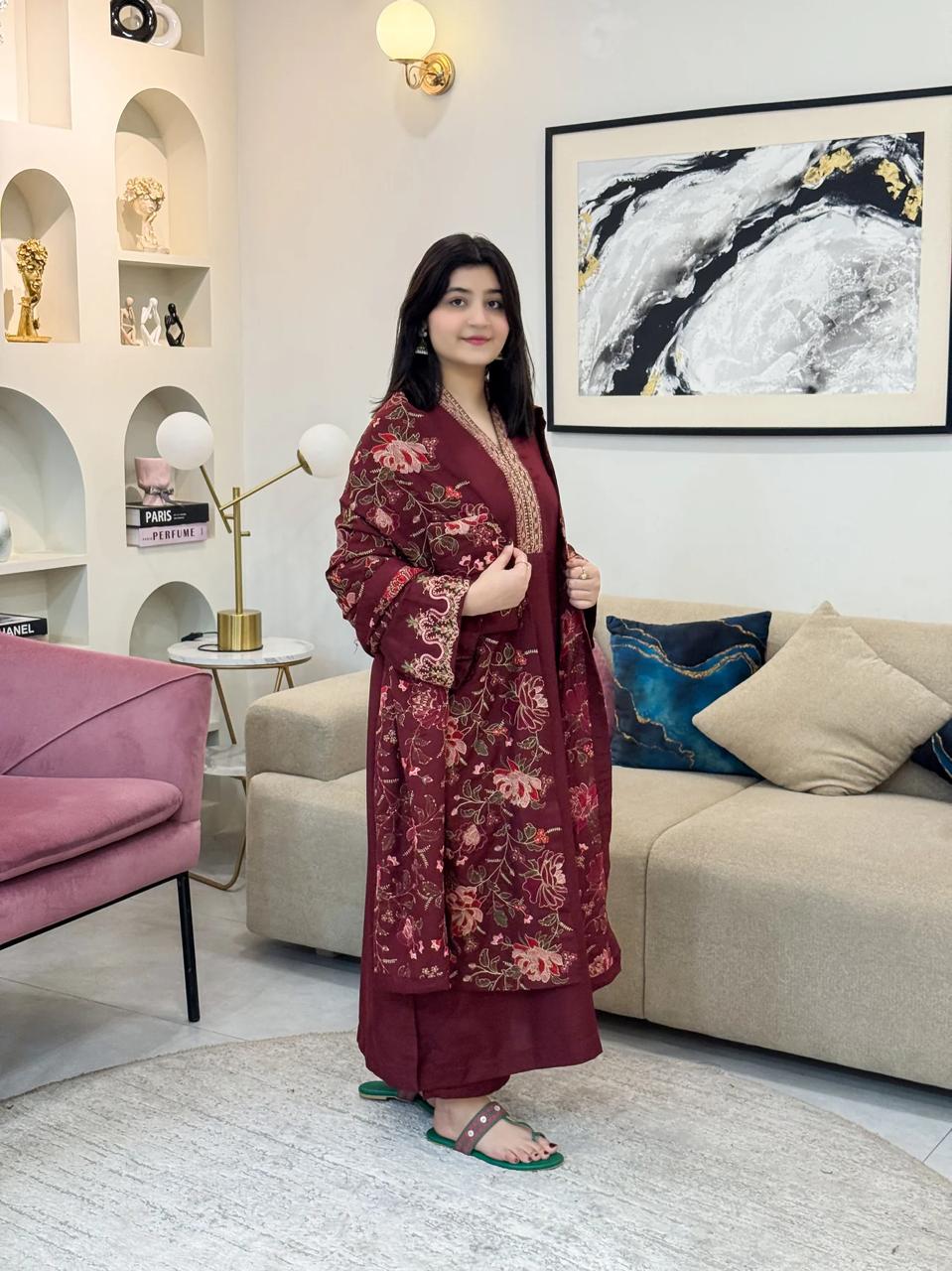 INAYA DHANK HEAVY EMB SHAWL 3PC - Desi Rang