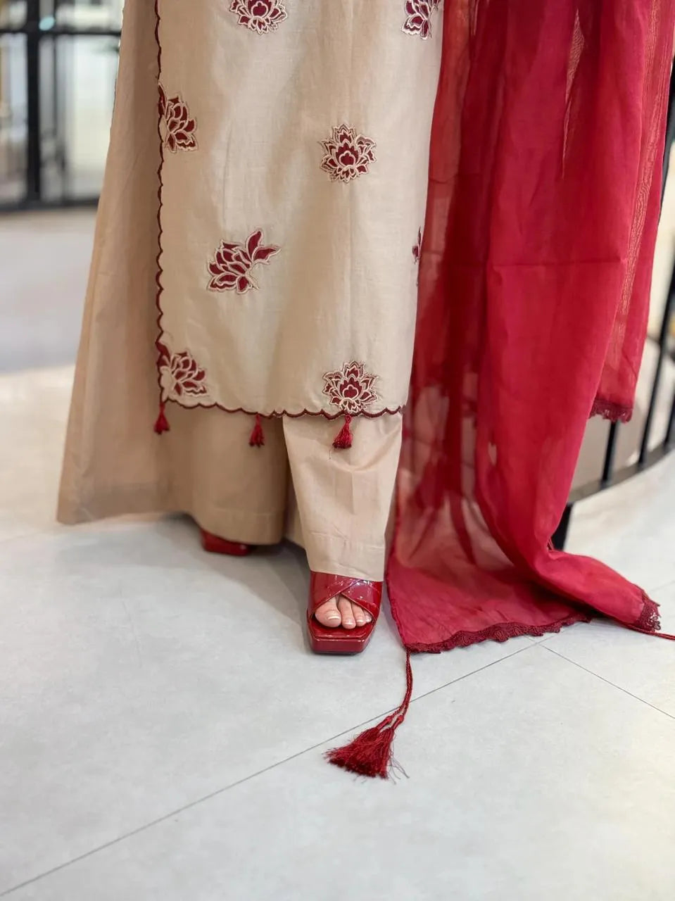 NEELAM 3PC - Desi Rang
