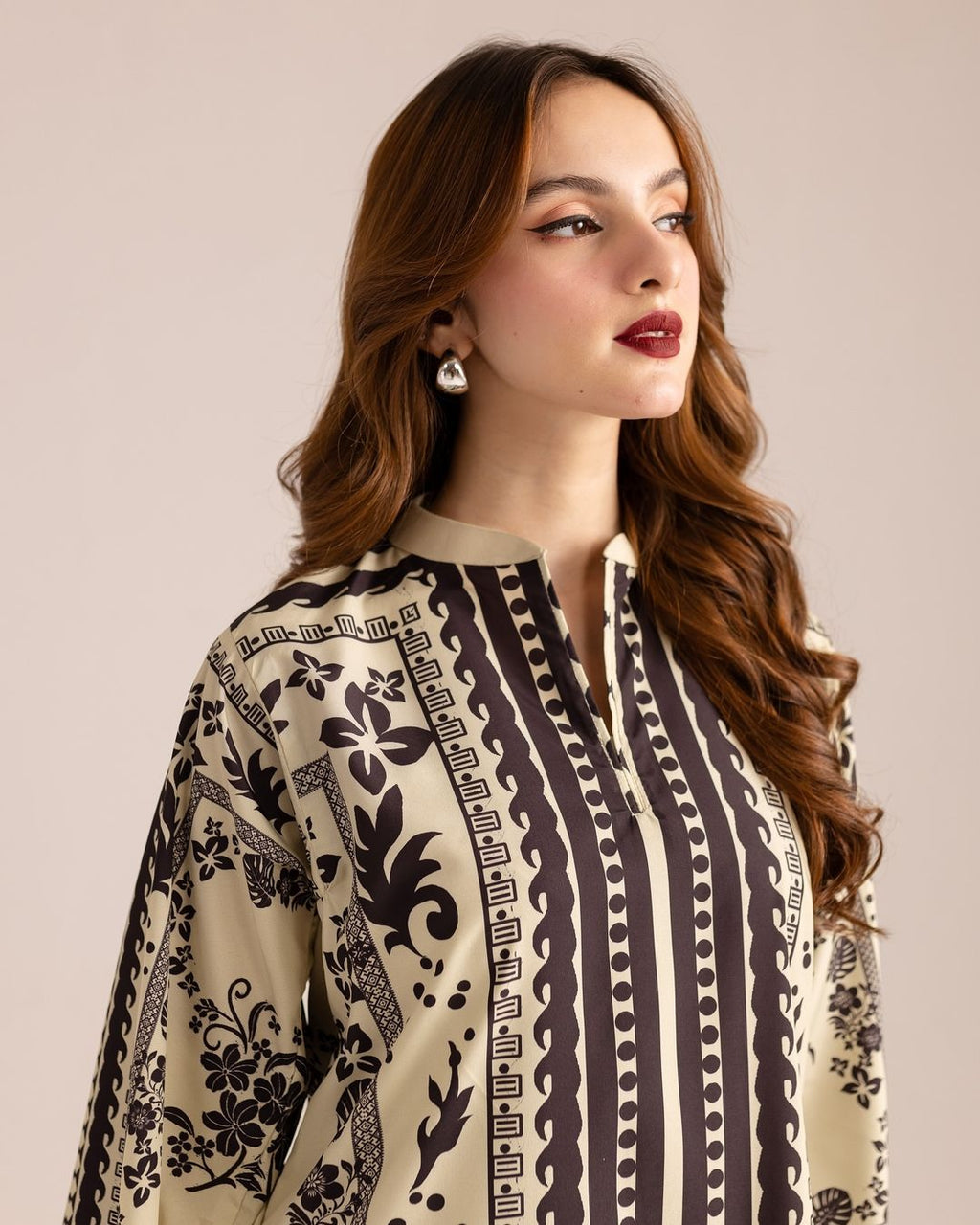 HANIA AMIR DIGITAL PRINTED 2Pc - Desi Rang