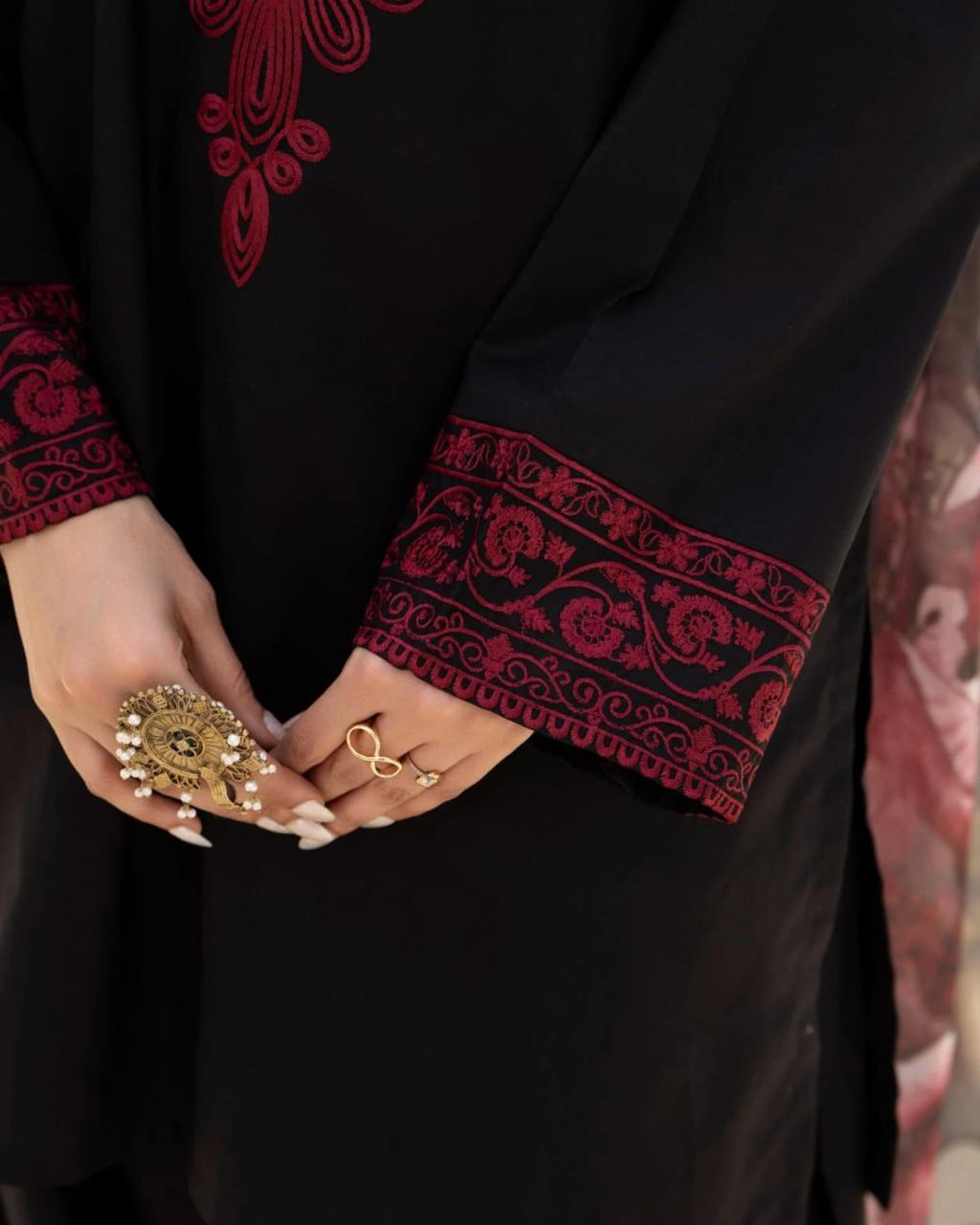 ZAROON EID 3PC ( FARSHI SHALWAR ) - Desi Rang